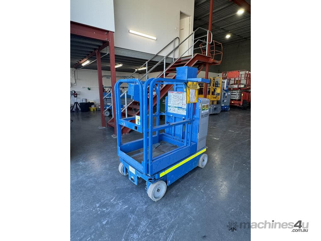 Genie GR-12