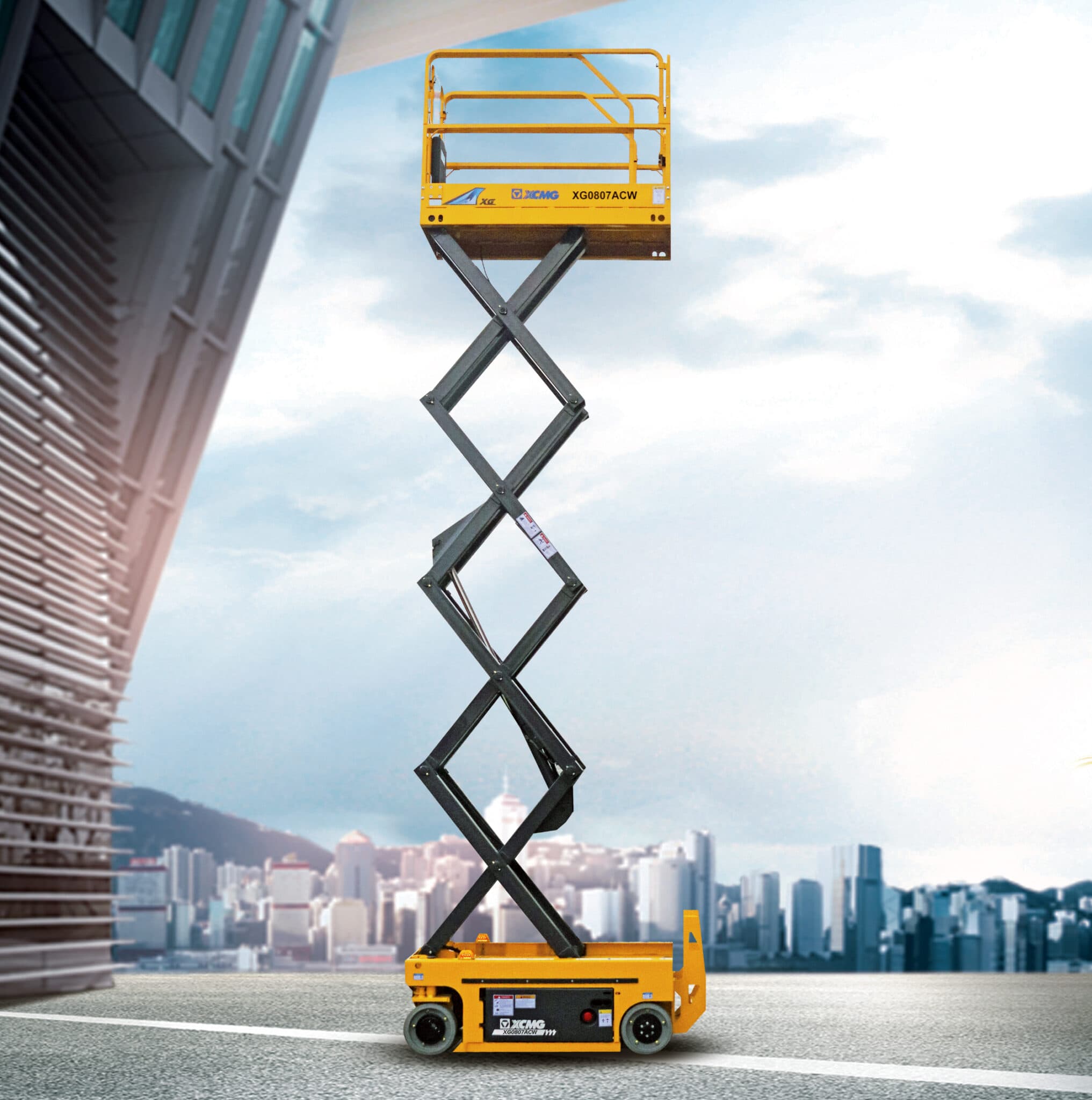 XCMG electric scissor lift